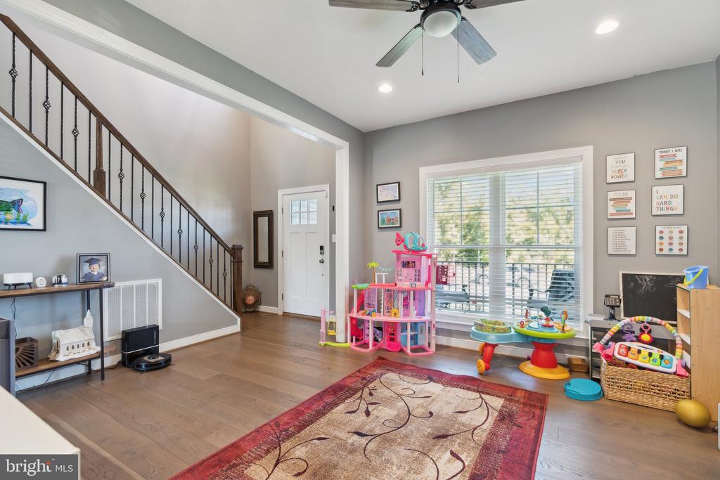 206 ELIZA LANE