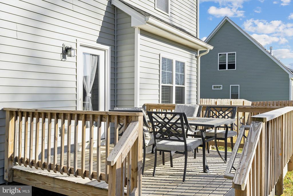 206 ELIZA LANE