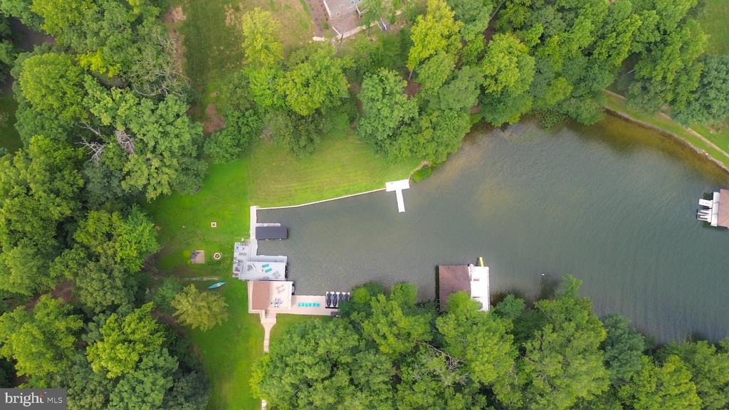 282 LAKEWAY ROAD