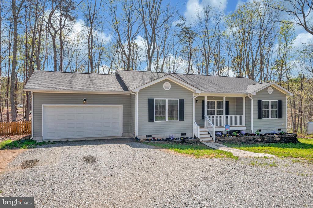 55 CEDAR CIRCLE