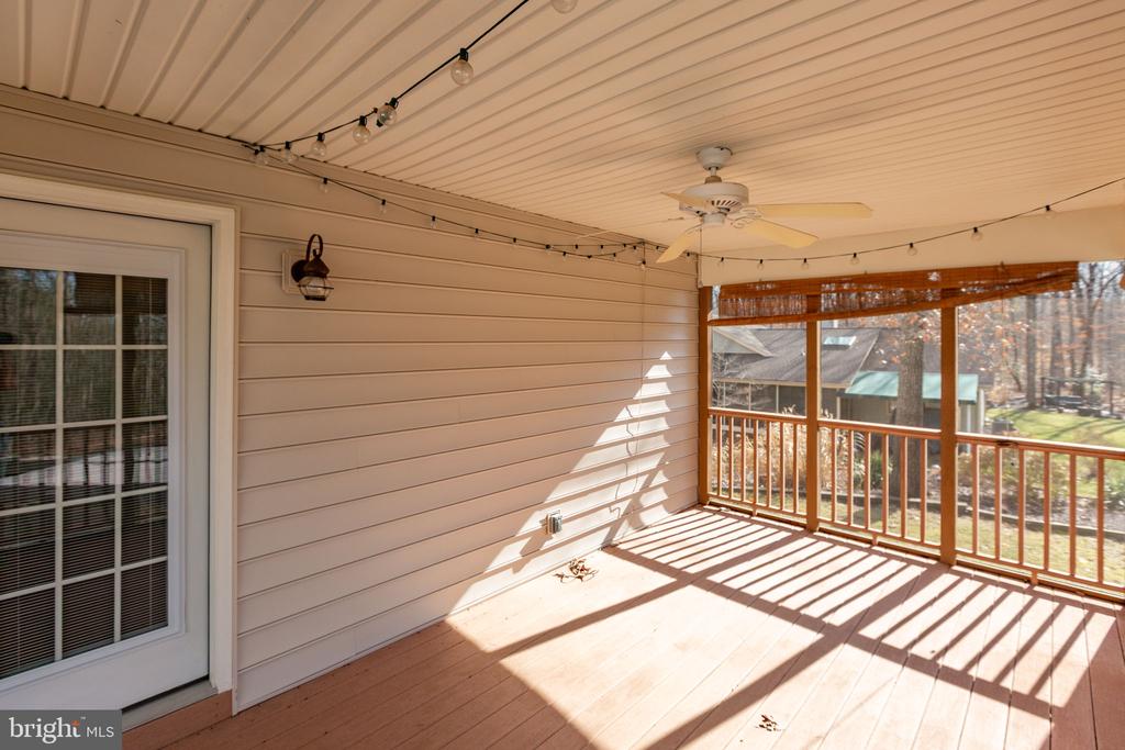 219 OAKWOOD DRIVE