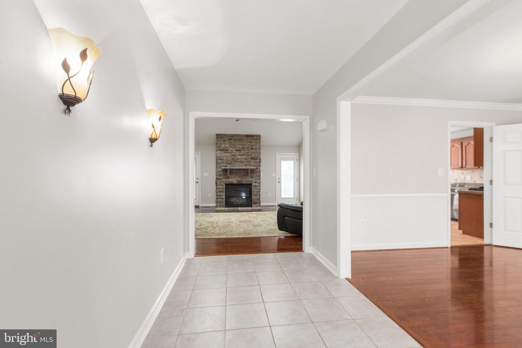 219 OAKWOOD DRIVE