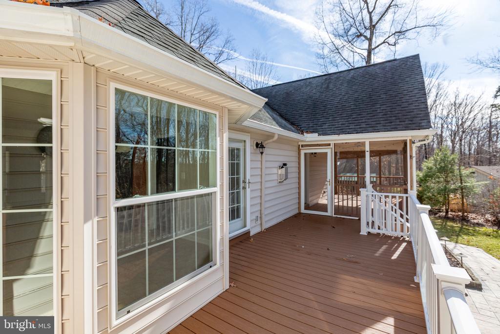 219 OAKWOOD DRIVE