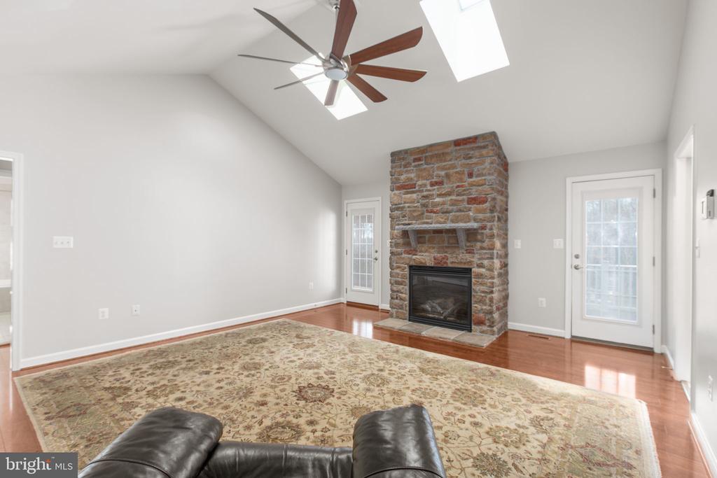 219 OAKWOOD DRIVE