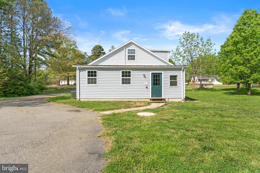 18634 LOUISA RD