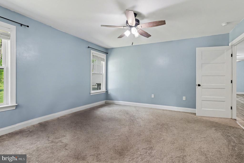 1322 KENNON ROAD
