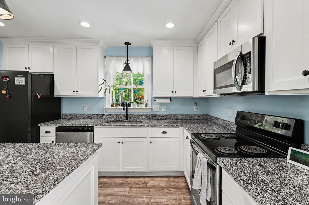 1322 KENNON ROAD