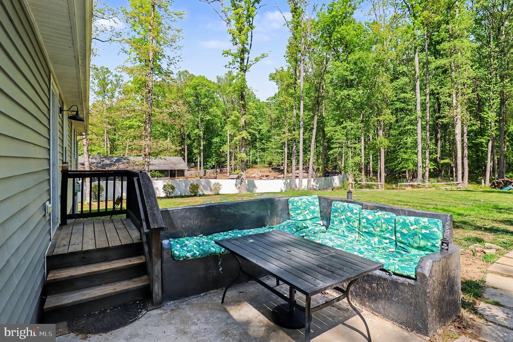 1322 KENNON ROAD