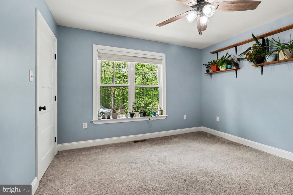 1322 KENNON ROAD