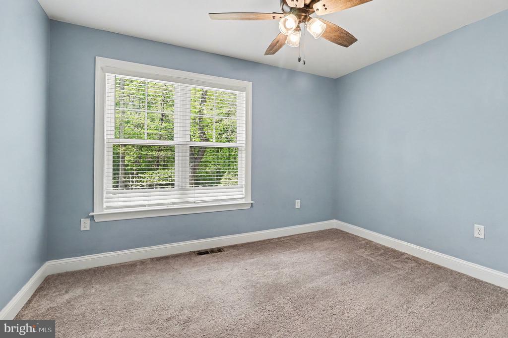 1322 KENNON ROAD