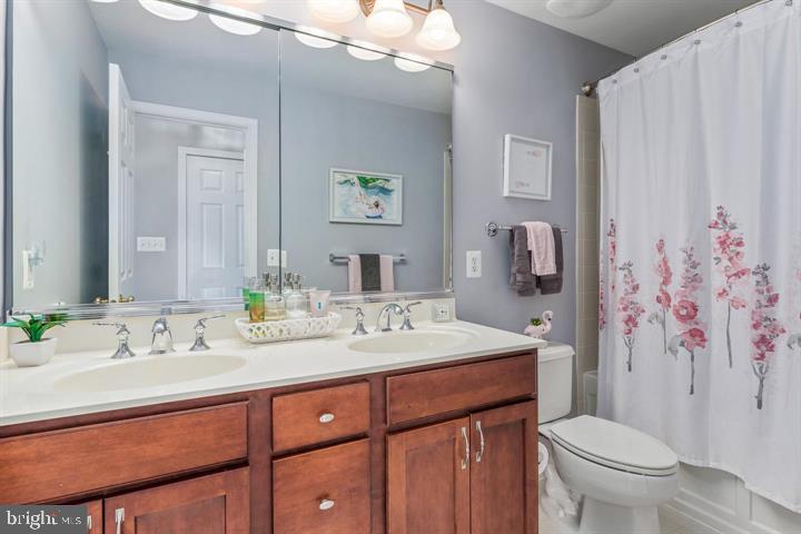 42609 PINE FOREST DRIVE