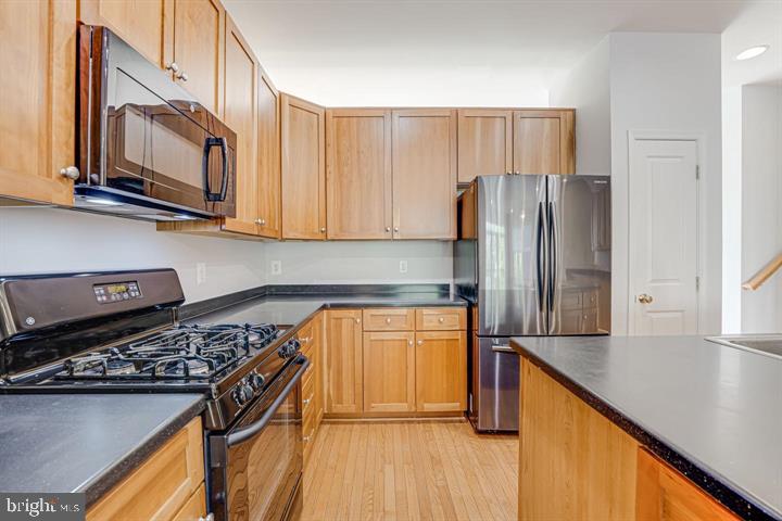 42502 DESOTO TERRACE