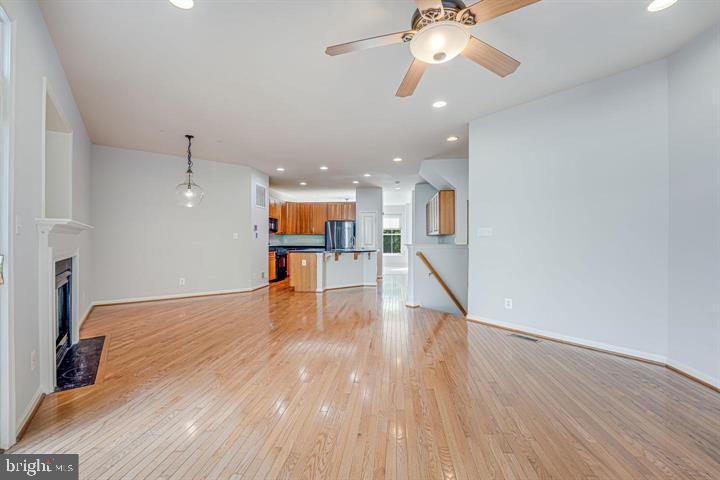 42502 DESOTO TERRACE