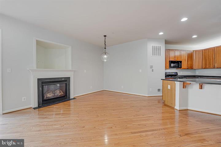 42502 DESOTO TERRACE
