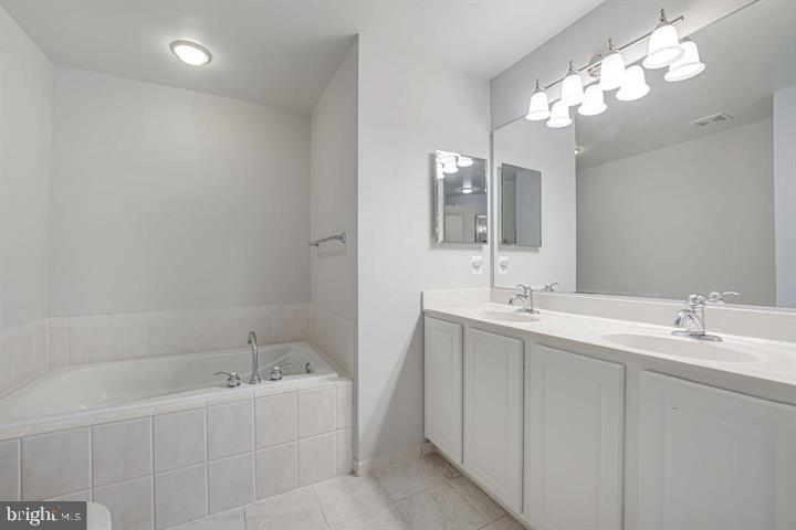 42502 DESOTO TERRACE