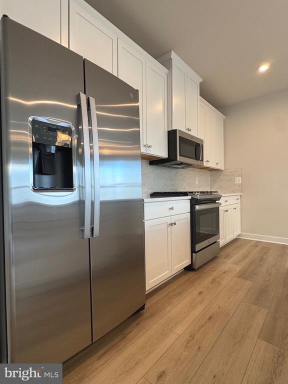 21460 MOUNT STERLING TER 100