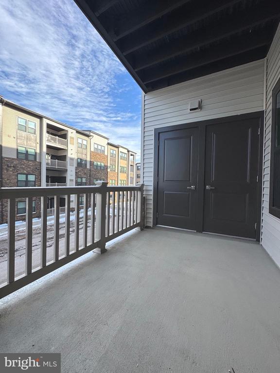 21460 MOUNT STERLING TER 100