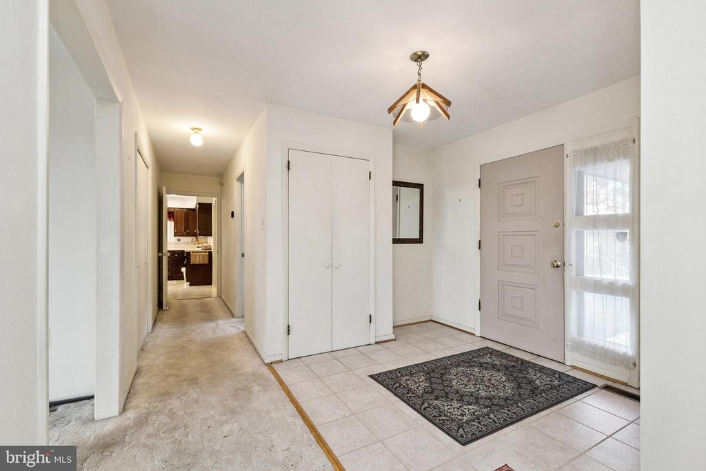 17167 SIMPSON CIRCLE