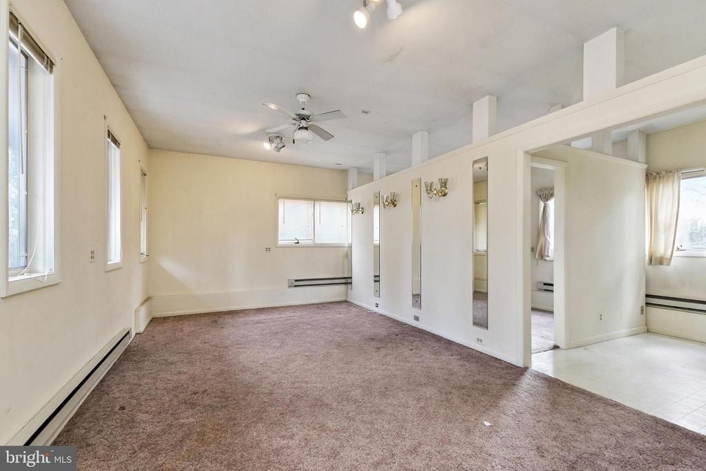 17167 SIMPSON CIRCLE