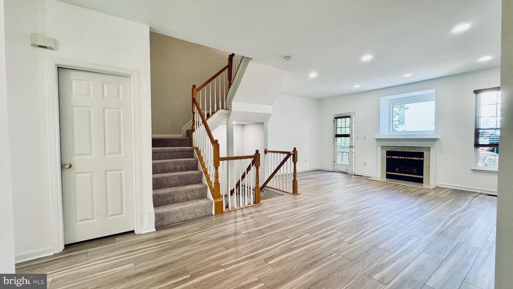 21779 KINGS CROSSING TERRACE
