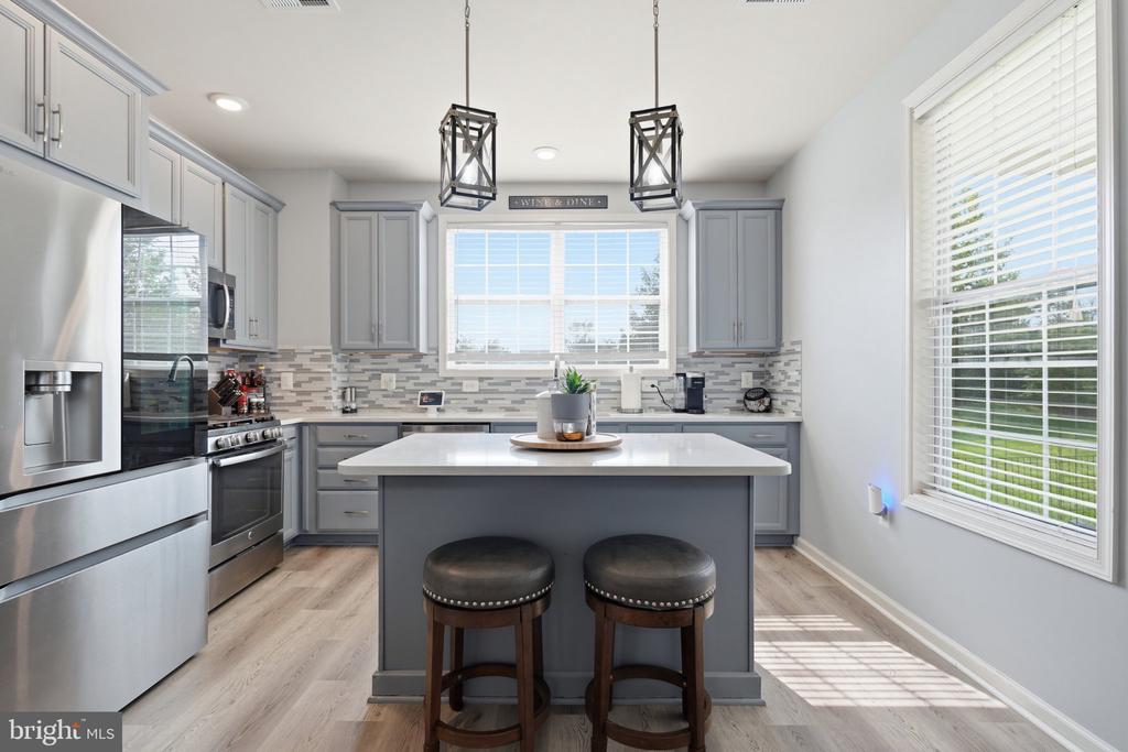 23315 MILLTOWN KNOLL SQUARE Unit: 102