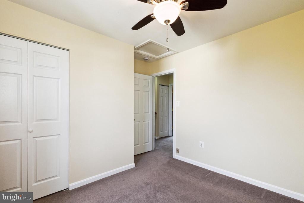 9221 ACER LANE