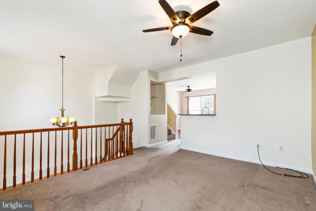 9221 ACER LANE