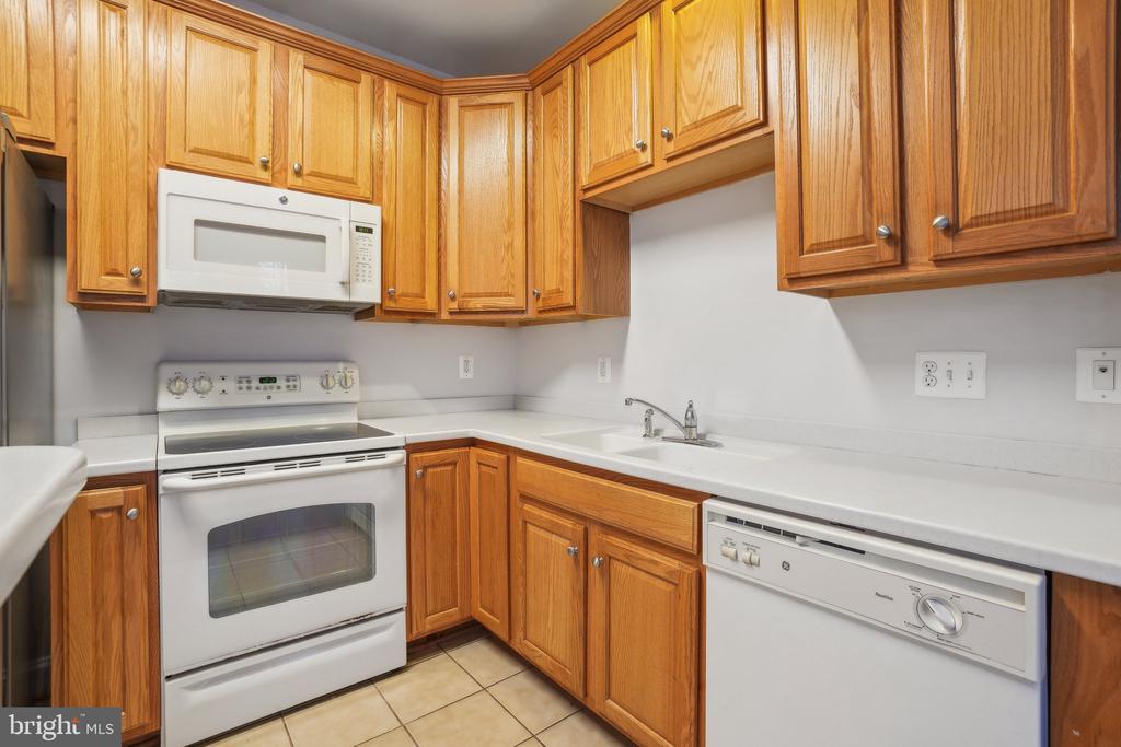 8620 LIBERTY TRAIL 101