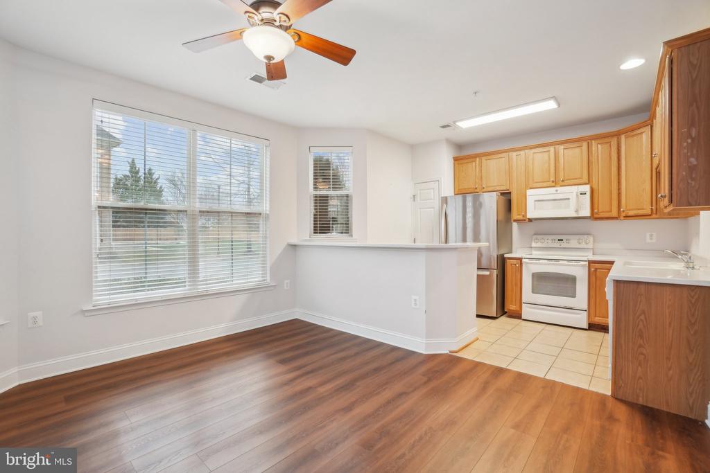 8620 LIBERTY TRAIL 101