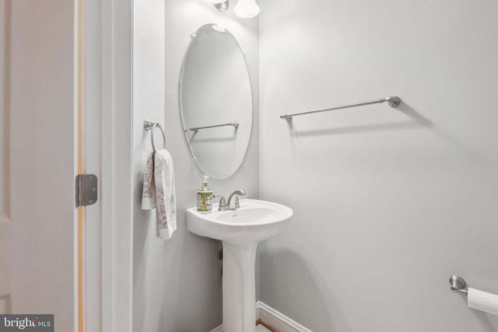 8620 LIBERTY TRAIL 101