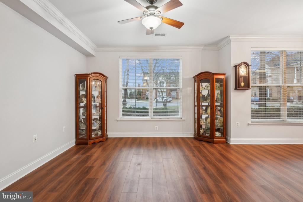 8620 LIBERTY TRAIL 101