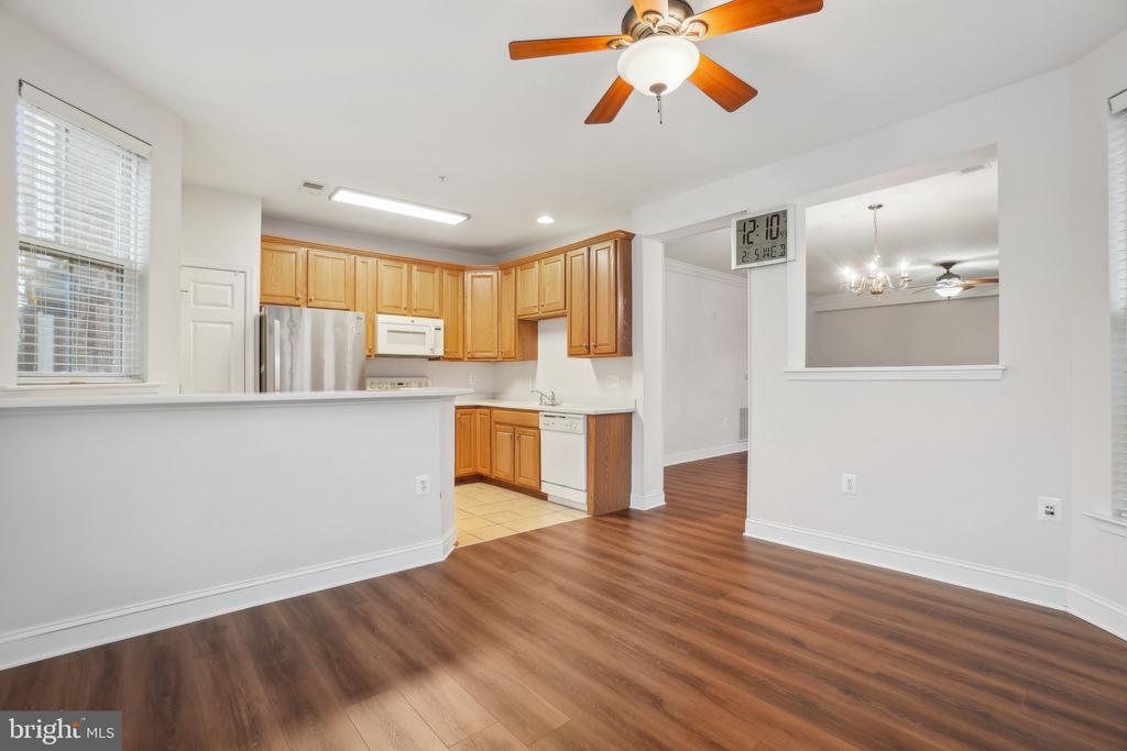 8620 LIBERTY TRAIL 101
