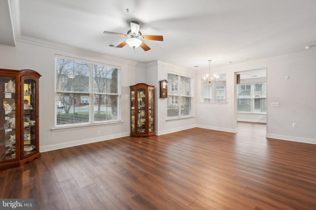 8620 LIBERTY TRAIL 101