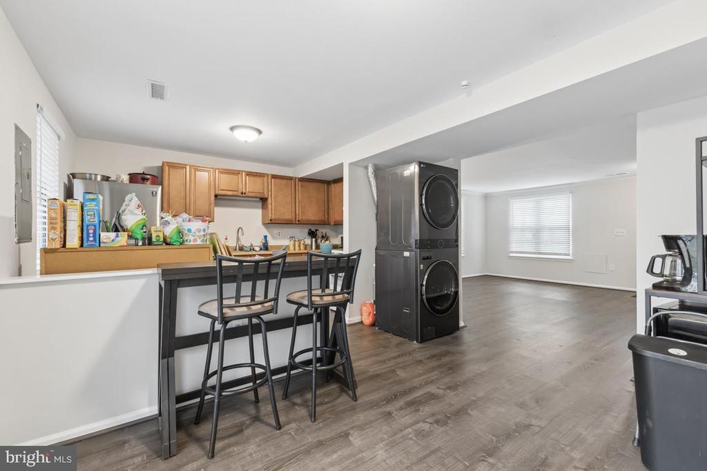 8653 BRAXTED LANE