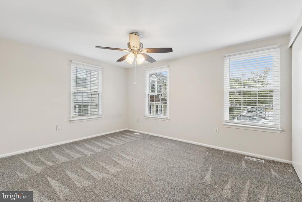 8653 BRAXTED LANE