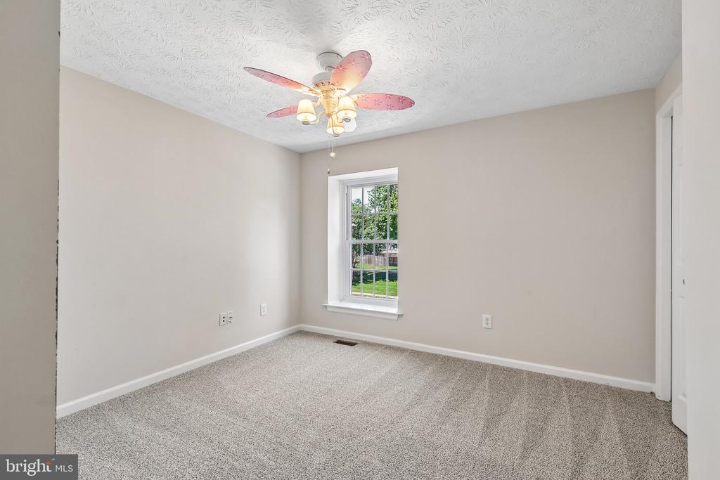10409 SORRELL DRIVE