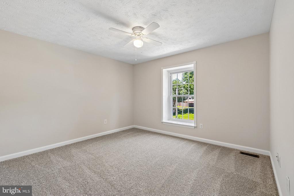 10409 SORRELL DRIVE