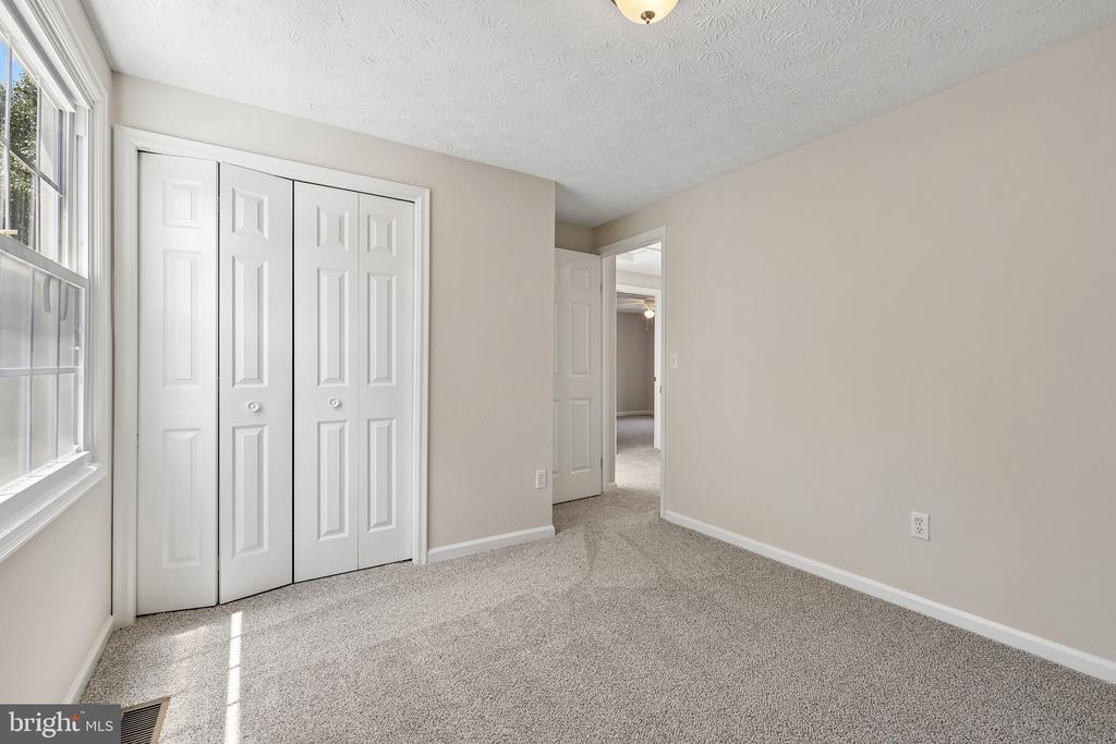 10409 SORRELL DRIVE