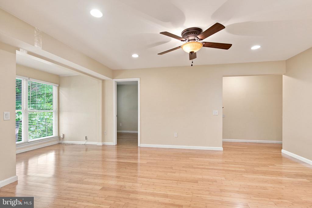 9310 NIKI PLACE Unit: 201