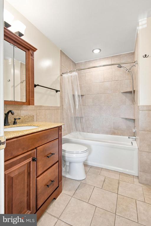 9310 NIKI PLACE Unit: 201