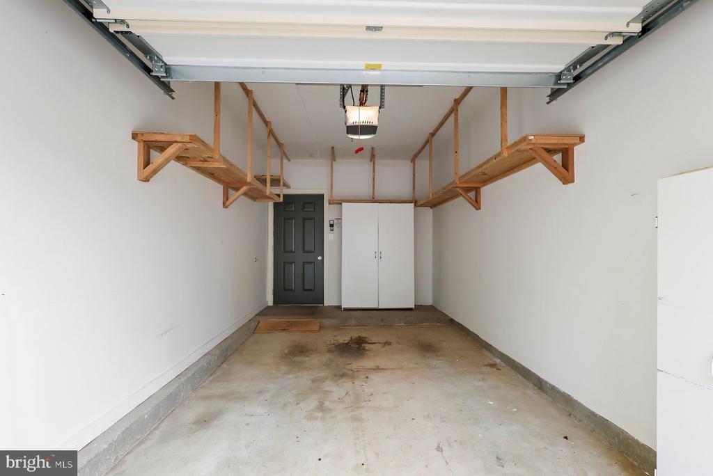 9712 HANDERSON PLACE Unit: 406