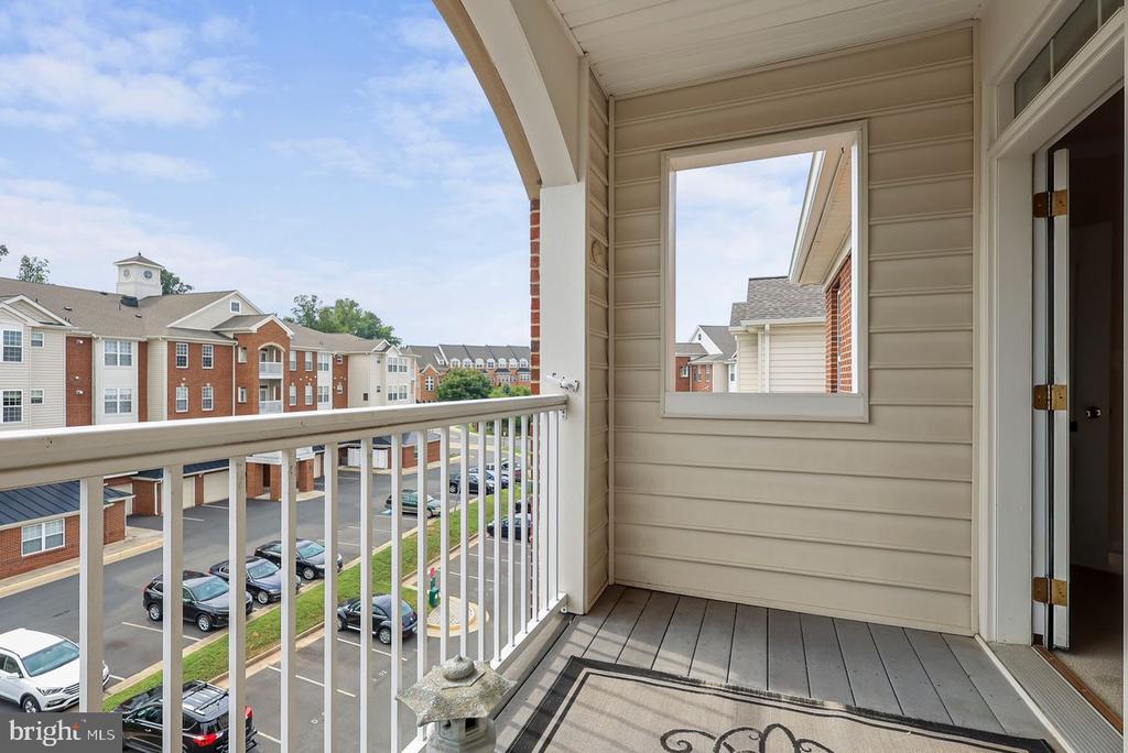 9712 HANDERSON PLACE Unit: 406