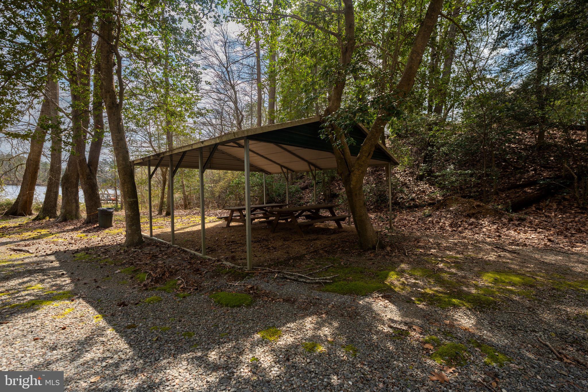 348 OYSTER WAY