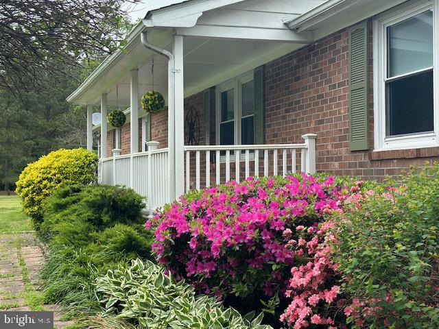 348 OYSTER WAY
