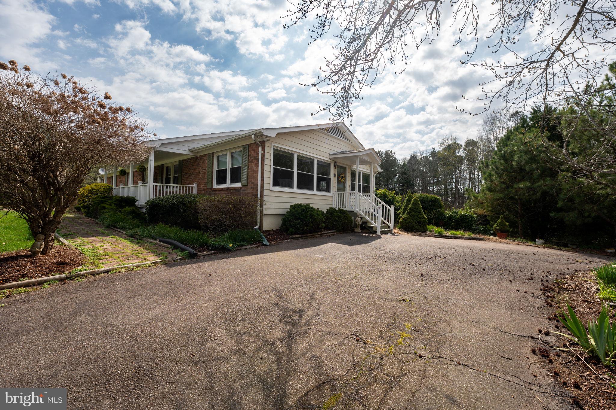 348 OYSTER WAY