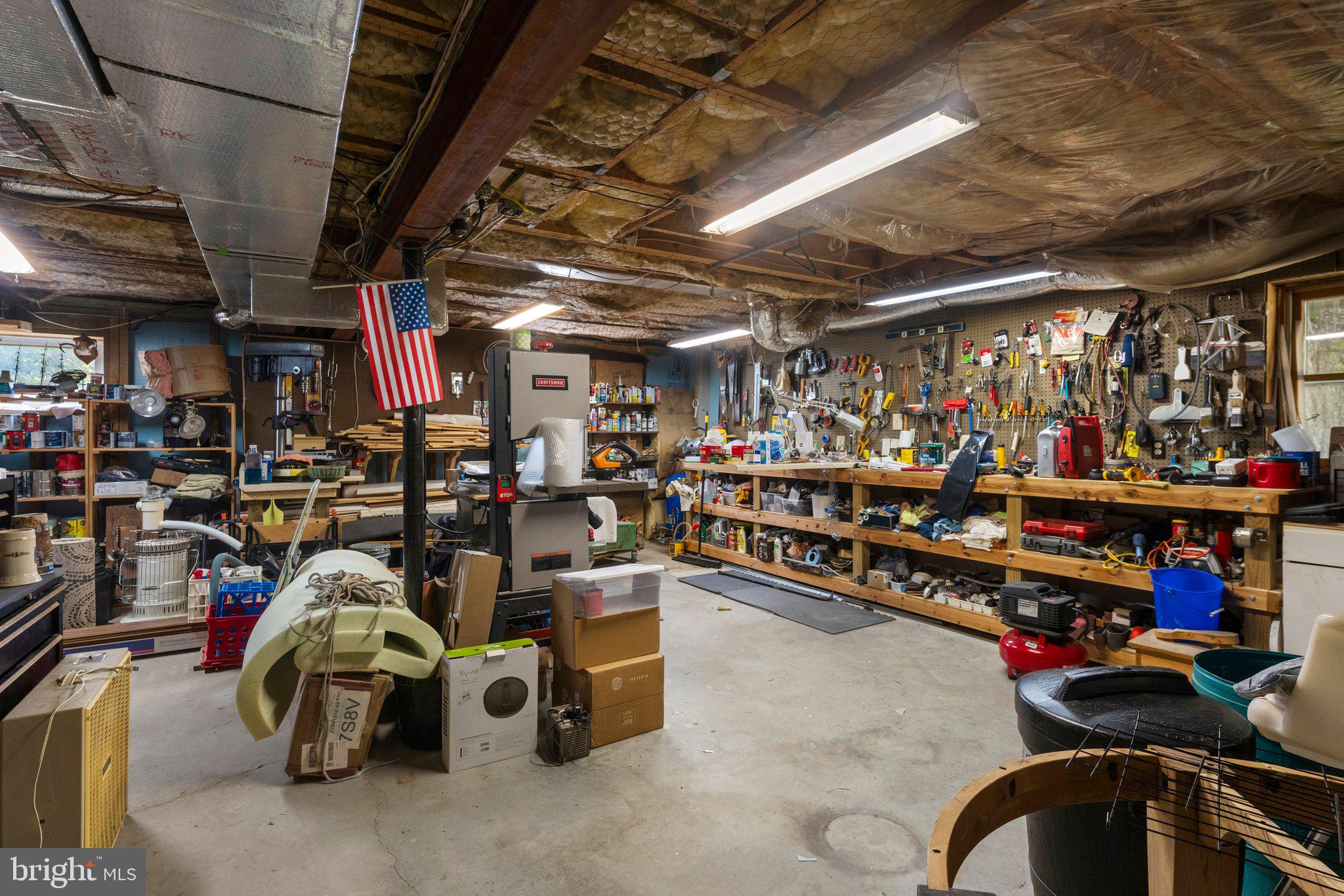 348 OYSTER WAY