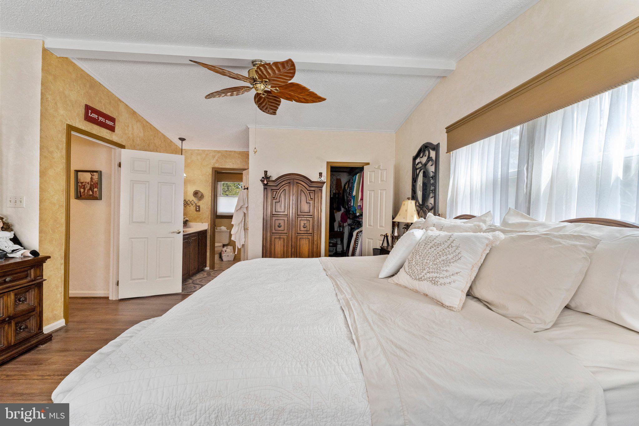 348 OYSTER WAY