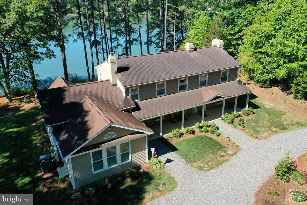 515 LEE DALE DRIVE