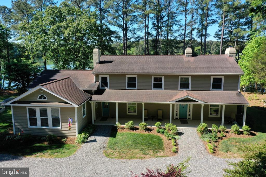 515 LEE DALE DRIVE