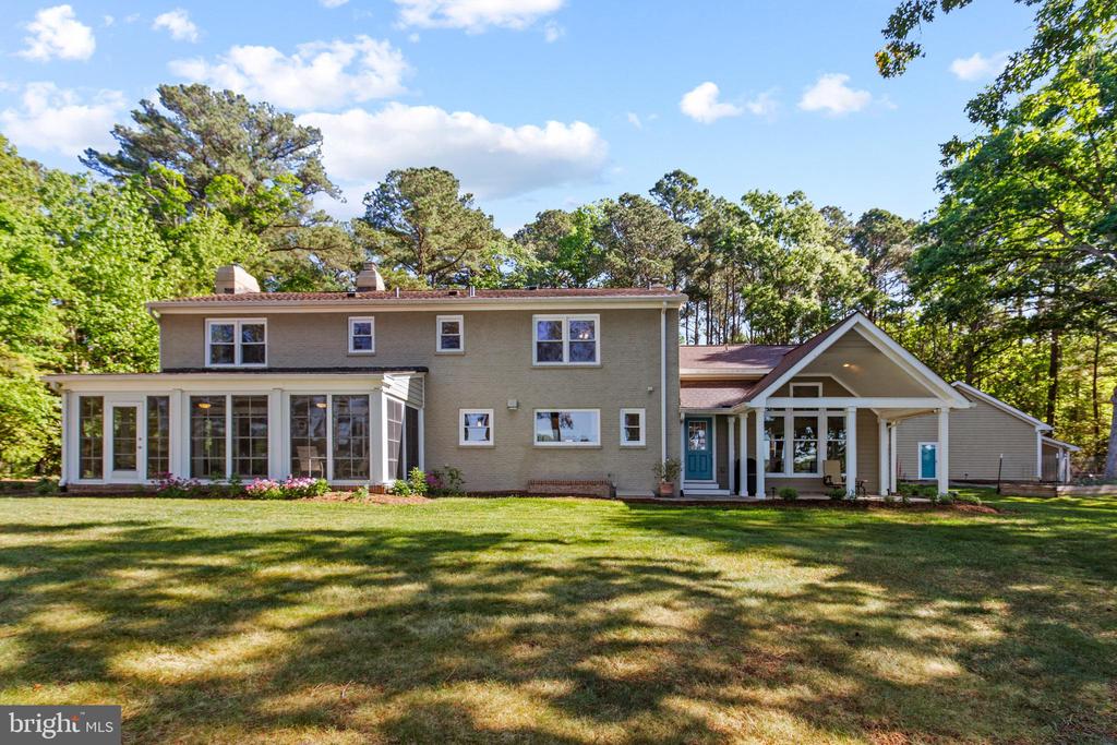 515 LEE DALE DRIVE